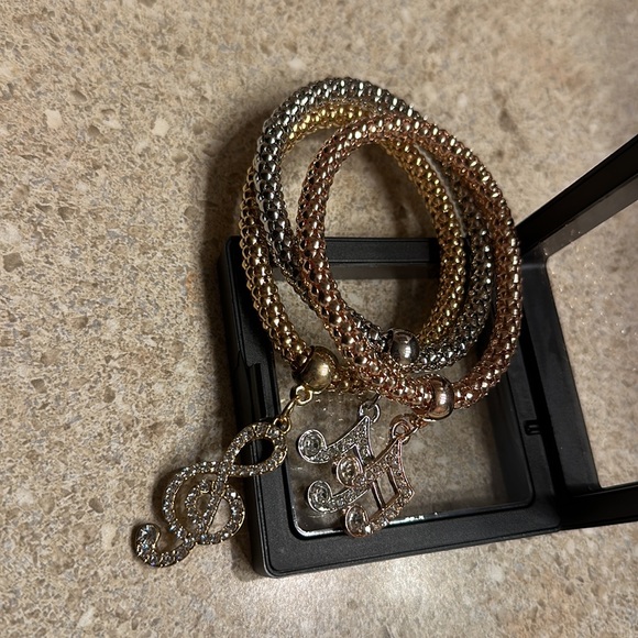 3 Piece Silver Rose Music Notes Bangle Bracelet - Picture 4 of 5